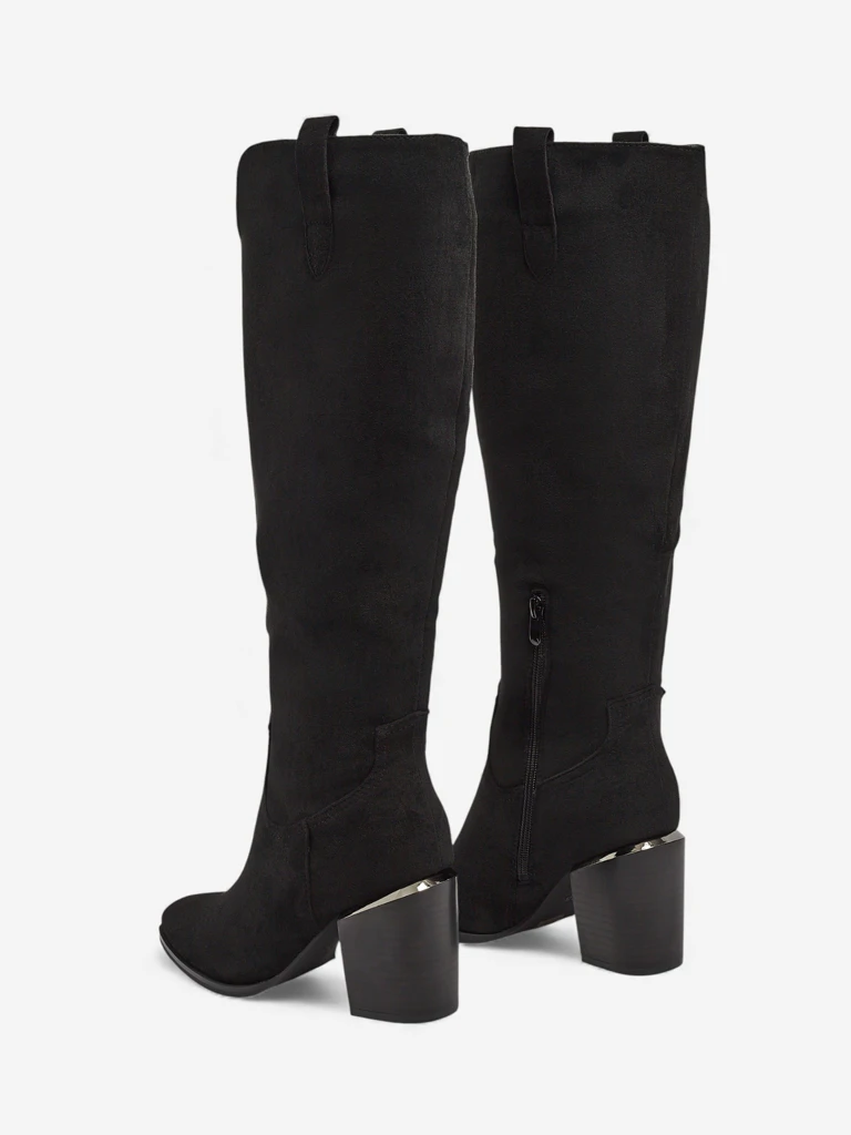 Дамски еко велурени ботуши на ток Ferrevi