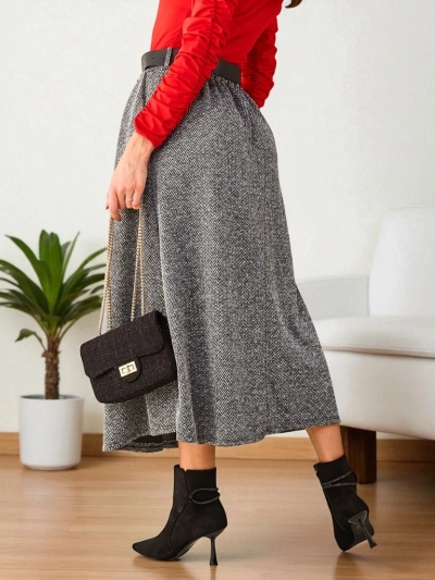 Дамска миди пола на Royalfashion