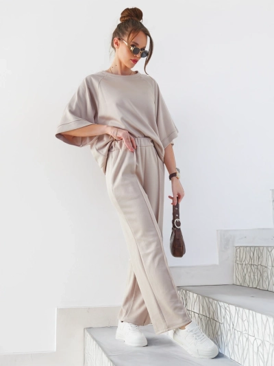 Royalfashion Женскo облекло с къси ръкави и разкроени панталони