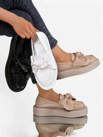 Royalfashion Елегантни дамски мокасини с панделка Ortto