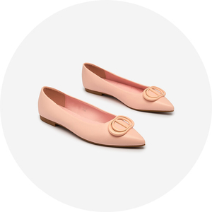 Светло розово || розово