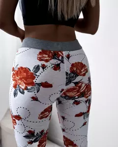 бял || червен