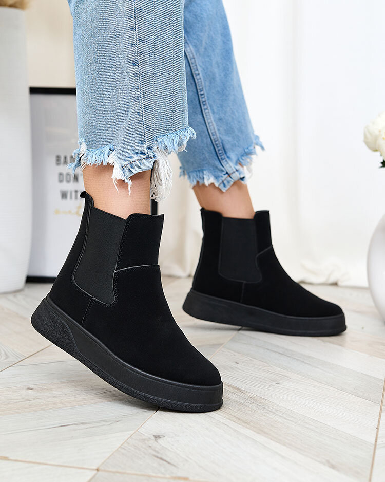 Royalfashion Бежови дамски ботуши a'la snow boots Uteris