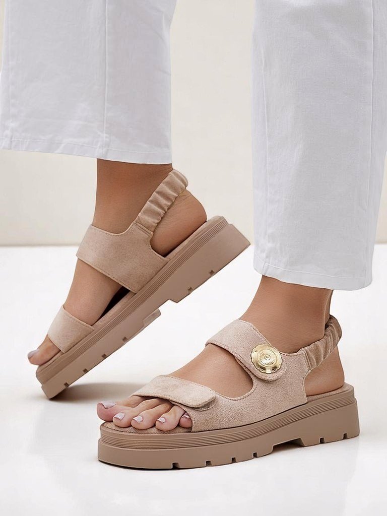 Дамски бежови сандали Royalfashion Callista на платформа от велур