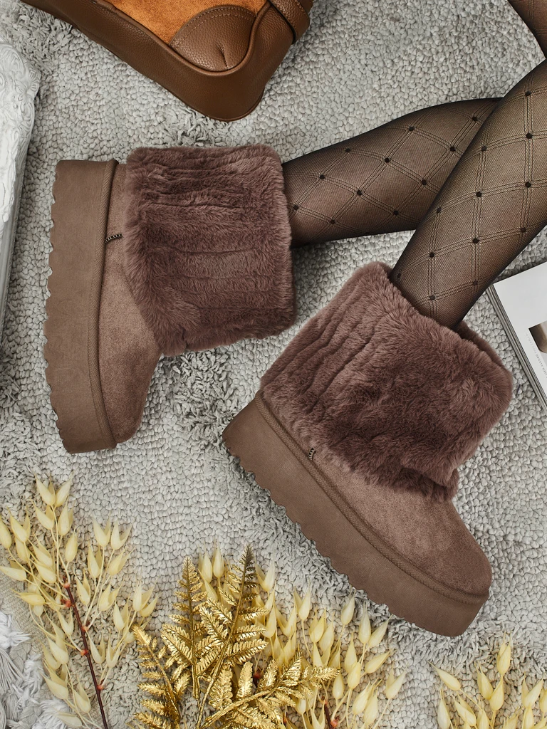 Дамски ботуши тип снегоходки с пухкава подплата Irelle