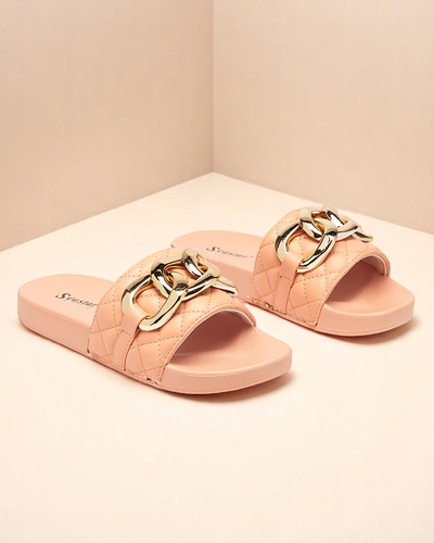 Koralowe damskie pikowane klapki ze złotym łańcuszkiem Eteris - Obuwie