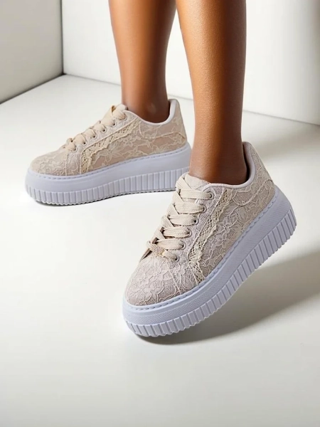 Royalfashion дамски спортни маратонки с дантела Coronna