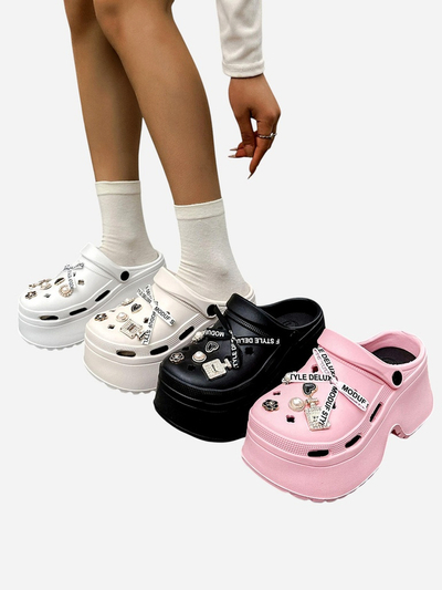 Royalfashion Женски гумени джапанки с декорации Dellos