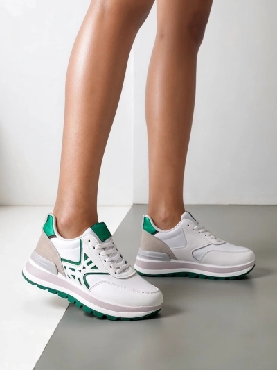 Дамски маратонки Royalfashion с блестящи детайли