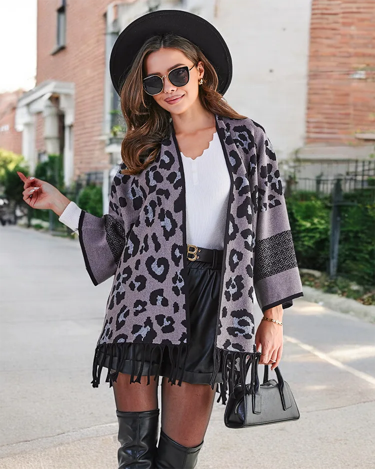 РОИАЛФАШЪН Дамска пончо с принт