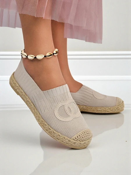 Aurelia Espadrile Royalfashion Бежови – Плоски дамски обувки тип „slip-on“