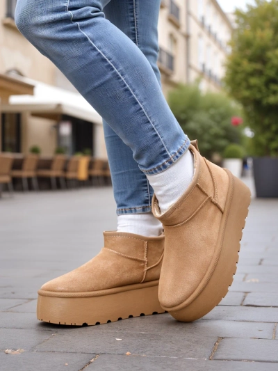 Royalfashion Дамски ботуши за сняг на платформа a'la Dagodo