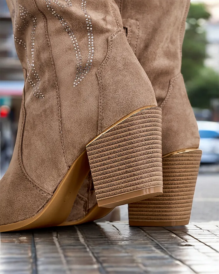 Дамски каубойски ботуши с токчета на Royalfashion Комоти