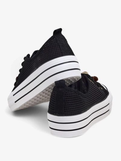 Royalfashion Женски перфорационни маратонки с декорации Osdo