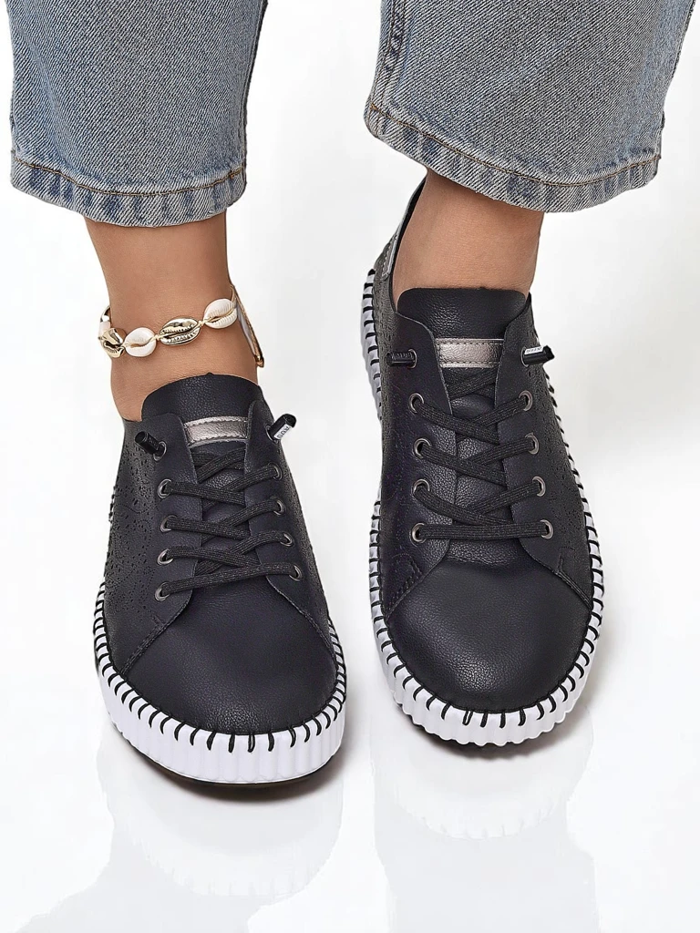 Royalfashion Дамски ажурни сникърси Luna Lace