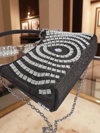 Royalfashion Дамска чанта тип клъч с цирконии Sova Glint