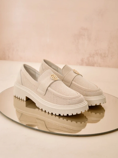 Дамски лоуфъри Callista бежови от еко велур на плоска подметка 4 см