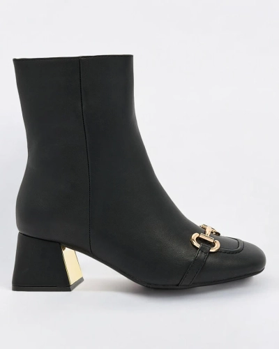 Royalfashion Черни дамски ботуши с нисък ток Referra