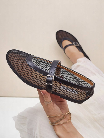 Royalfashion дамски ажурни балеринки с каишка Naommi