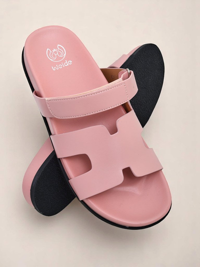 Royalfashion Дамски сандали с равна подметка Arian