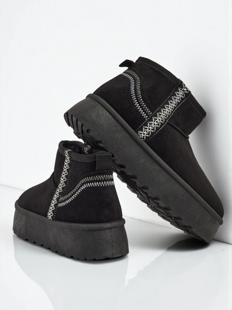 Къси дамски боти а'ла снегоходки Pravel