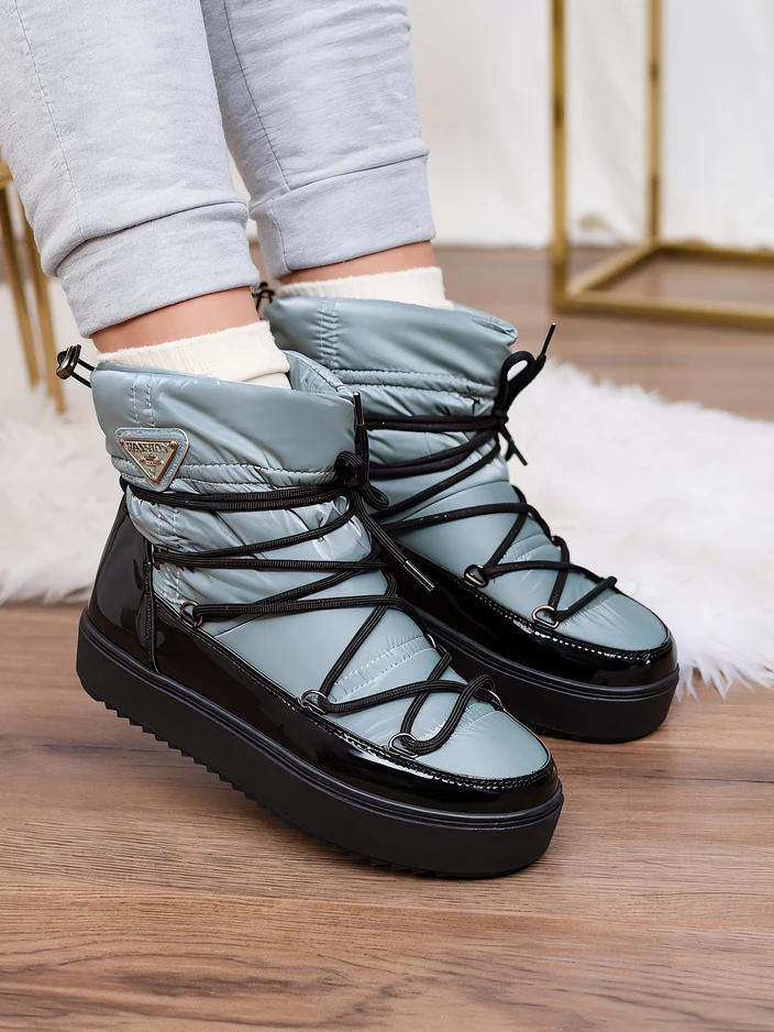 Royalfashion Дамски ботуши a'la snow boots в синьо Vevnose