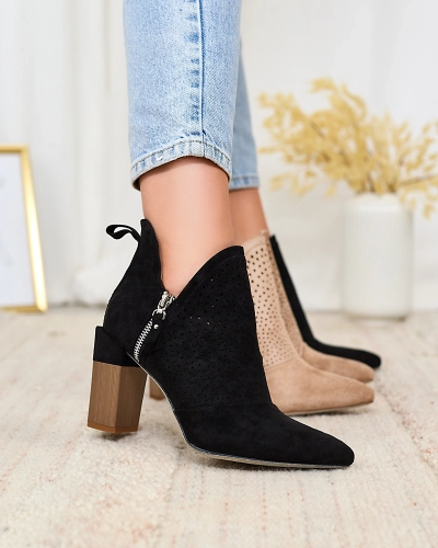 Royalfashion Черни дамски ботуши с висок ток Swerros