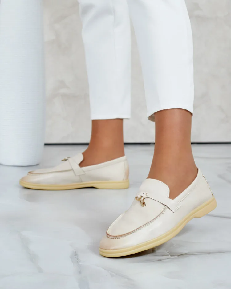 Royalfashion Елегантни дамски мокасини Leosi