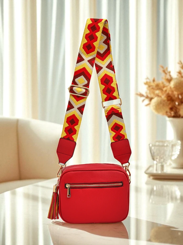 Royalfashion Малка дамска чанта от еко кожа с цветна каишка Kovi Lace