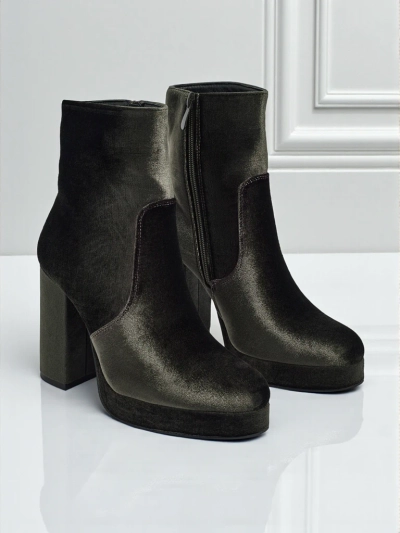 Дамски боти на ток, имитация на велур, Miss