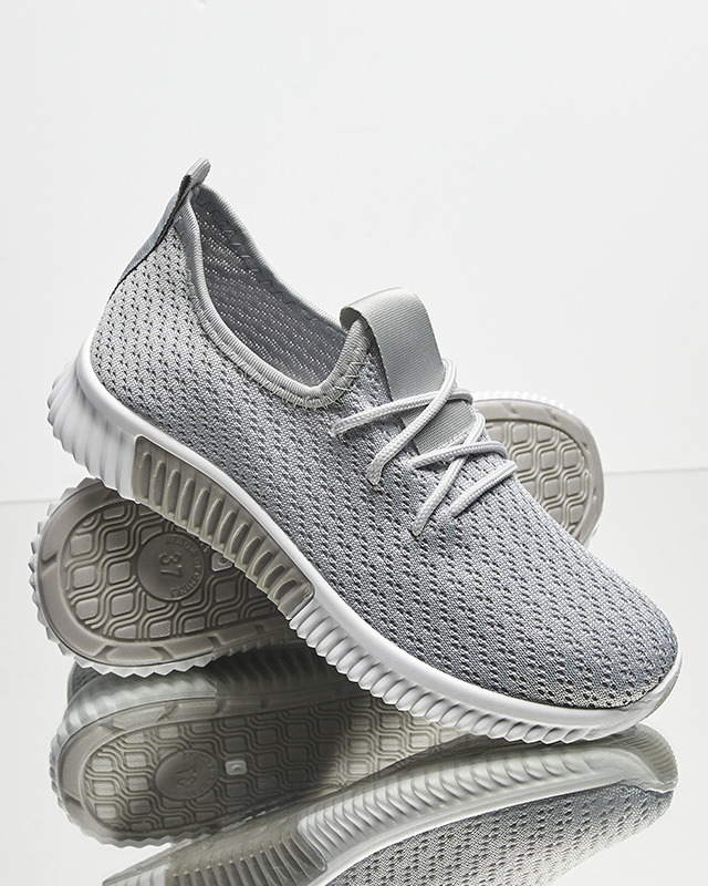 Сиви дамски спортни обувки от плат Vobbu- Footwear