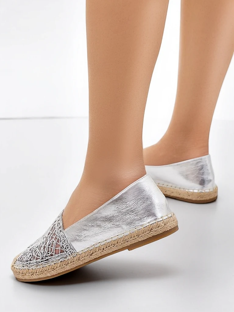 Royalfashion Дамски перфориран еспадрил Verela