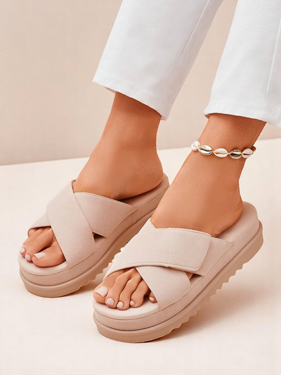 Royalfashion Дамски равни сандали Evre