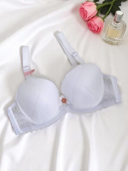 Royalfashion Дамски дантелен push-up сутиен Coco Lift