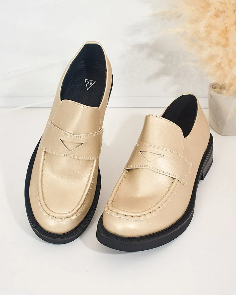 Royalfashion Елегантни дамски мокасини Xoroz