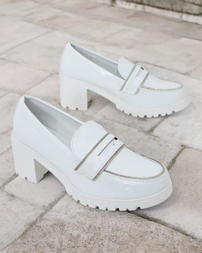 Royalfashion Дамски лакови мокасини Befies