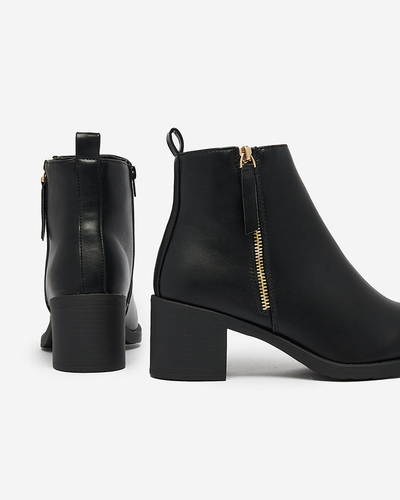 Royalfashion Черни дамски ботуши с нисък ток от екокожа Rejerry