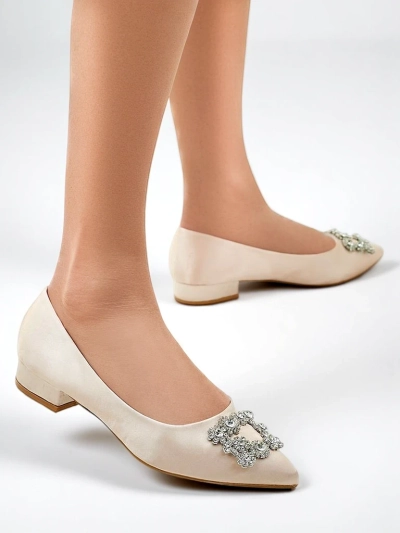 Royalfashion дамски балеринки а-ла сатен с декоративна катарама Legant