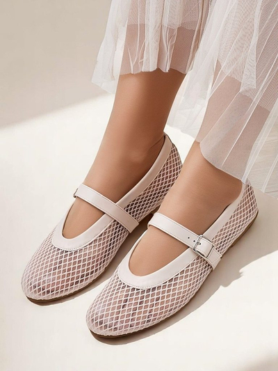 Royalfashion дамски ажурни балеринки с каишка Naommi