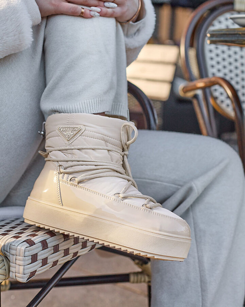 Royalfashion Дамски ботуши a'la snow boots в бежово Nevsone