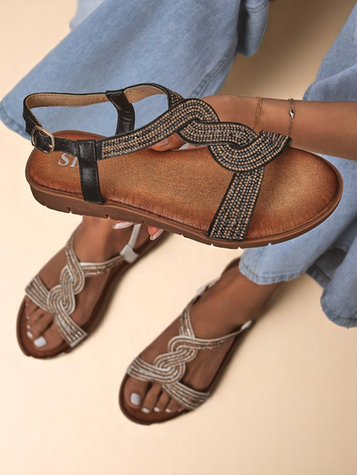 Royalfashion Дамски сандали с декоративни каишки Aria Shine