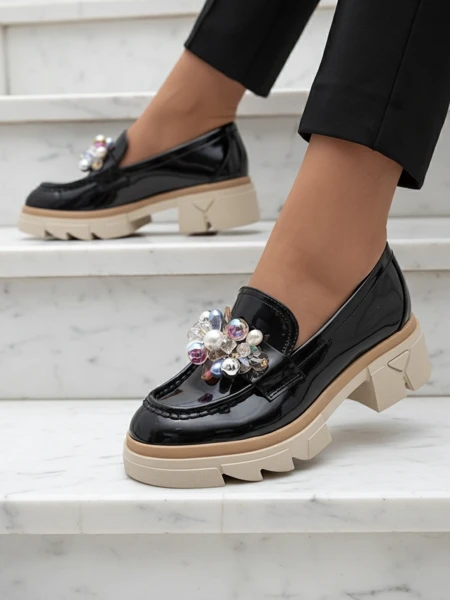 Livia Elegante - Черни луксозни мокасини на плосък ток