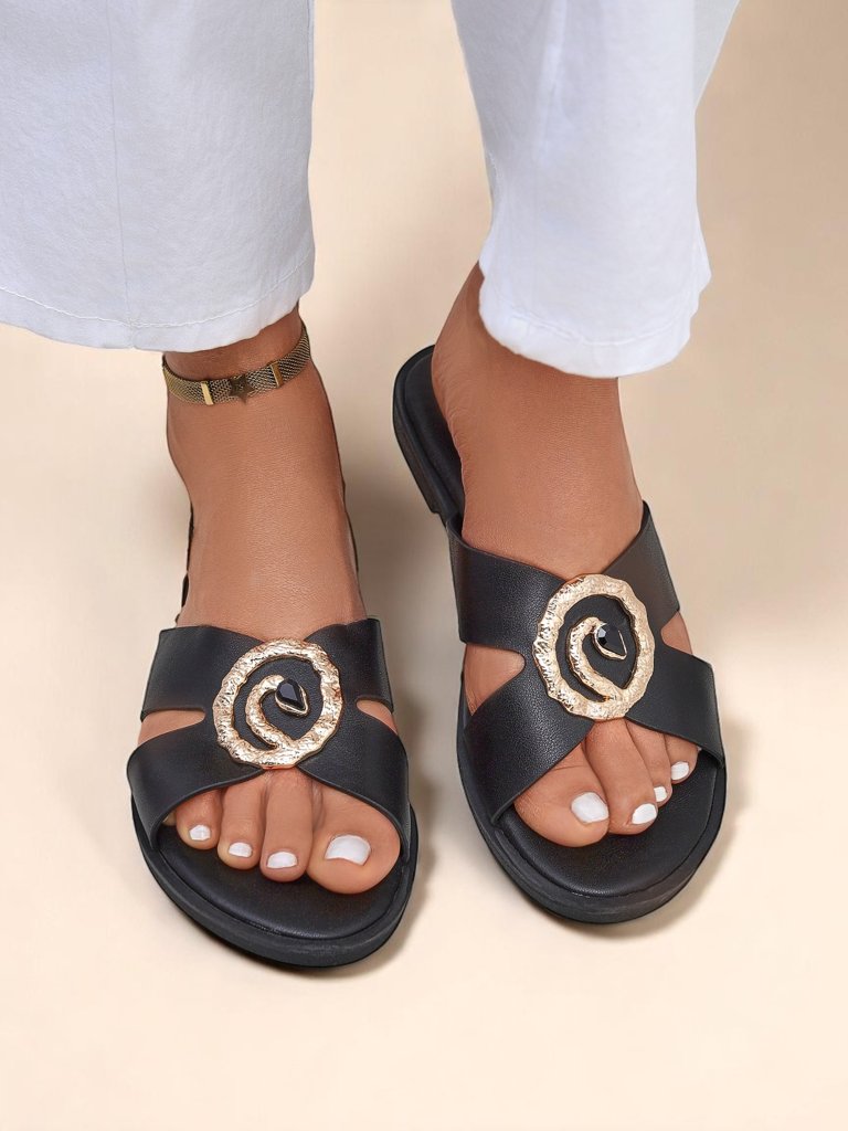 Royalfashion Дамски чехли на плоска подметка Golden Step