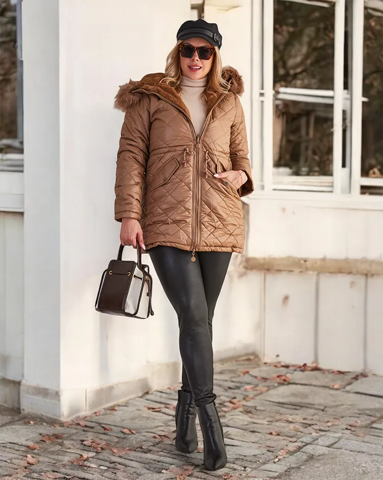 Royalfashion Дамско ватирано яке в кафяво