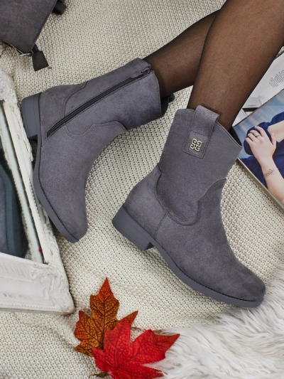 Дамски боти от еко-велур Kelmoria