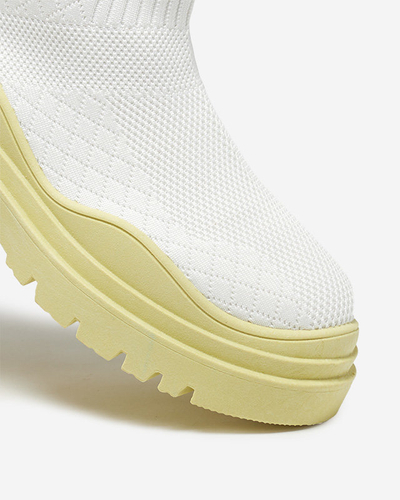 Елегантни дамски обувки Limonka във винтидж стил