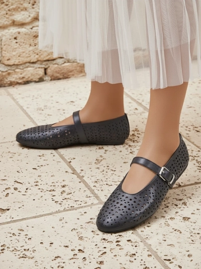 Mary Jane Perseida - черни балеринки Royalfashion от еко кожа с бадемов нос