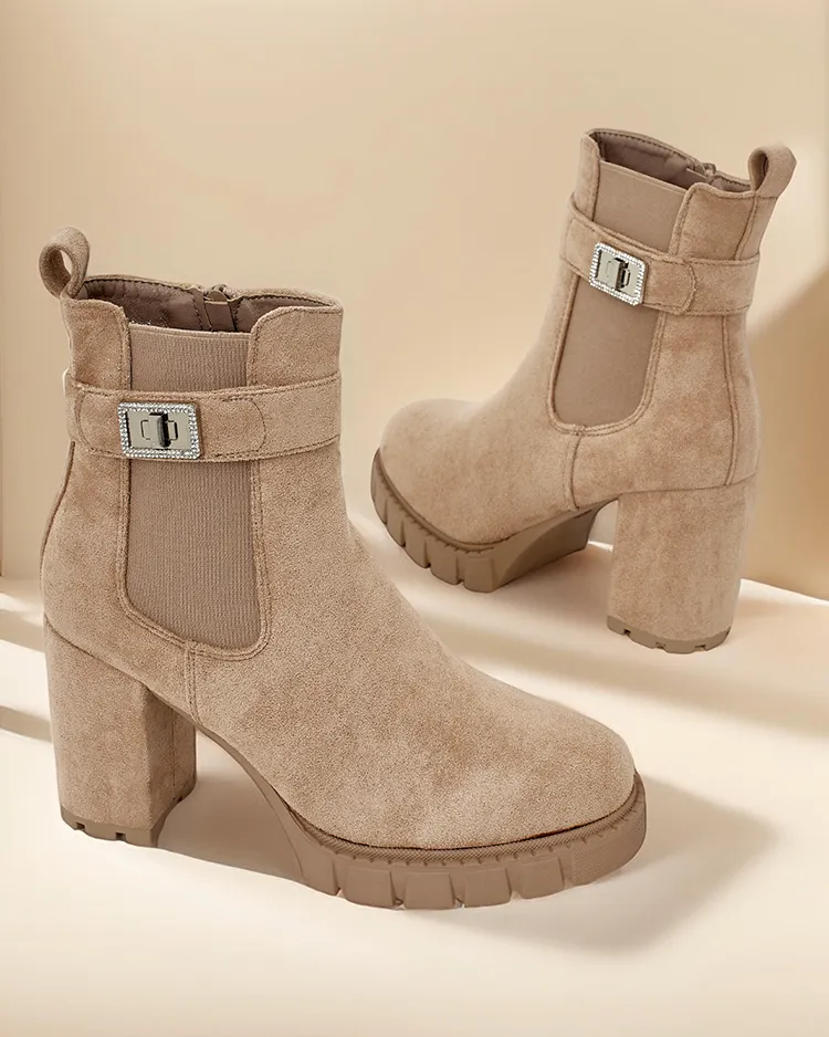 Дамски глезенови ботуши Royalfashion на поста Effo