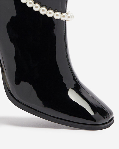 Черни лакирани дамски ботуши на висок ток Rassla- Обувки