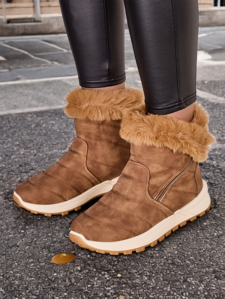 Royalfashion Дамски снегоходки Fehio